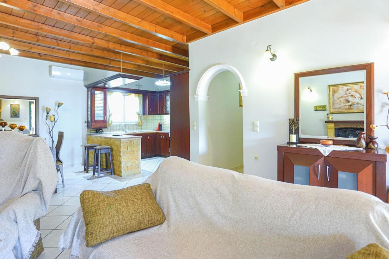 Villa Chrisdina Nymfai ภายนอก รูปภาพ
